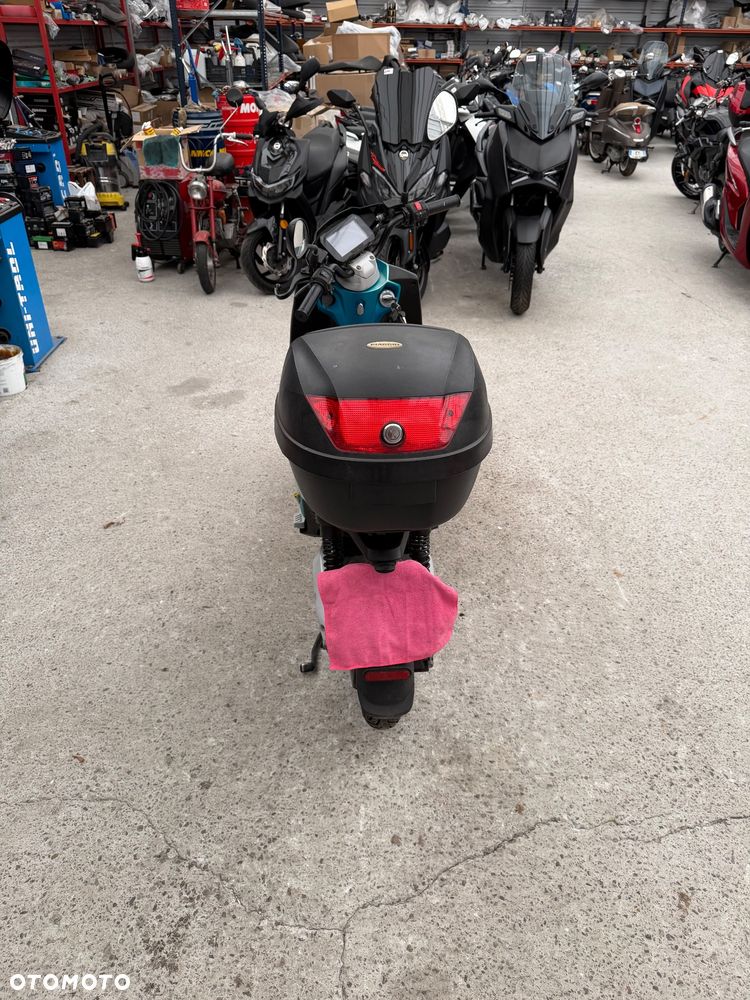 Piaggio Inny - 6
