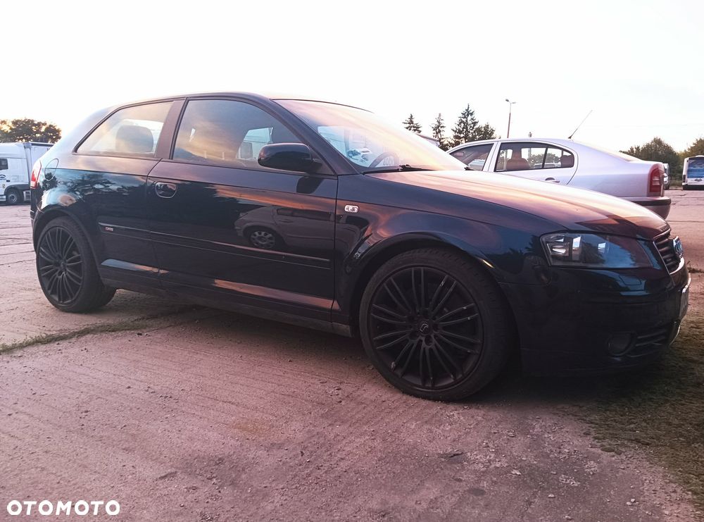 Audi A3 Sportback - 4