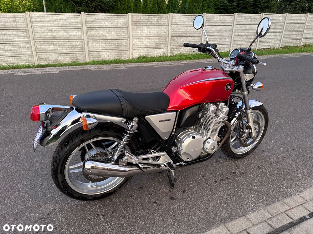 Honda CB - 7