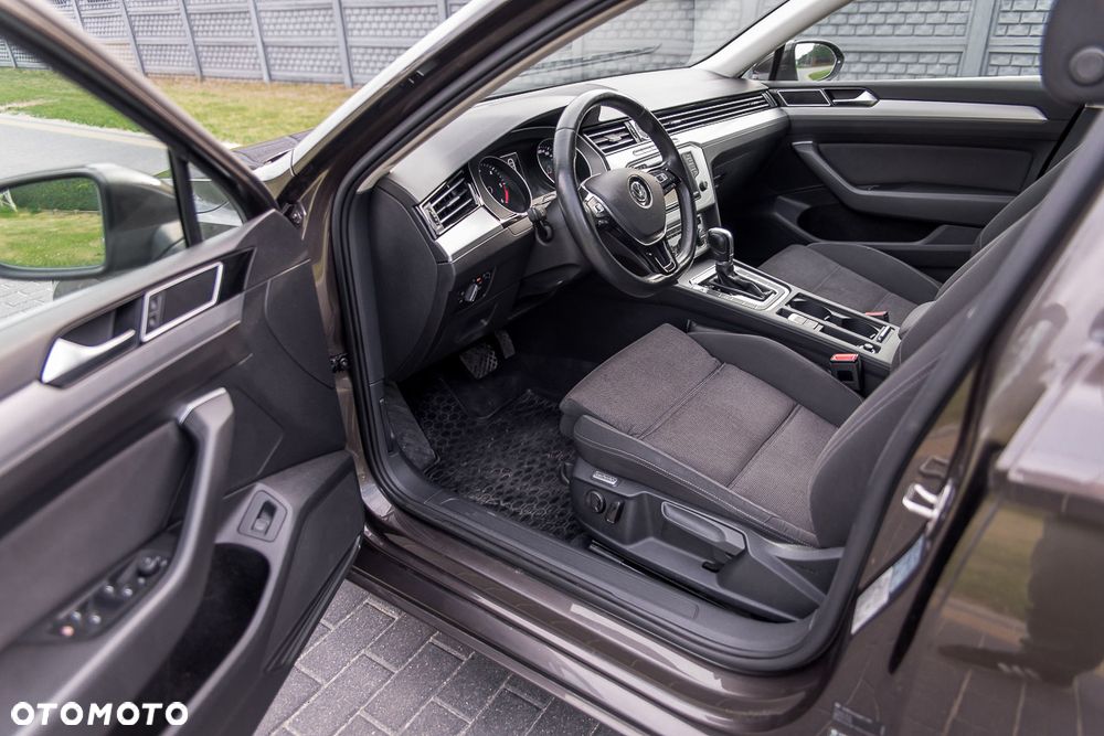 Volkswagen Passat 2.0 TDI BMT Comfortline DSG - 34