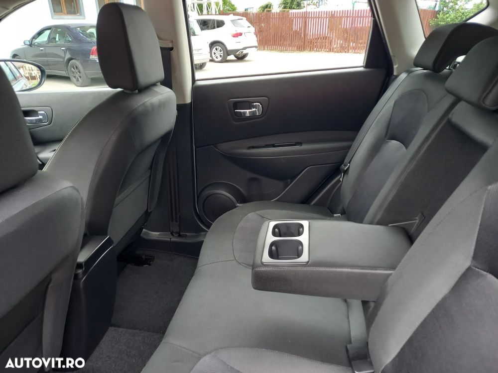 Nissan Qashqai 1.6 DCI DPF Start/Stop acenta - 9