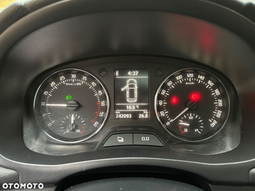 Skoda Roomster 1.6 TDI DPF FAMILY - 13