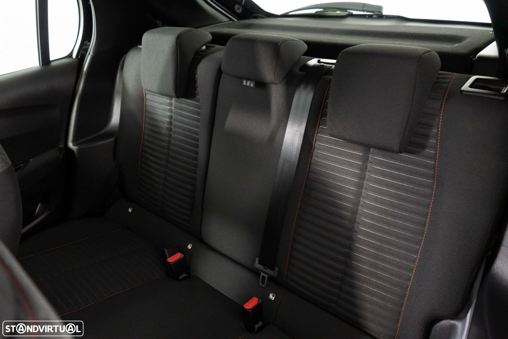 Peugeot 208 1.2 PureTech Active Pack - 9
