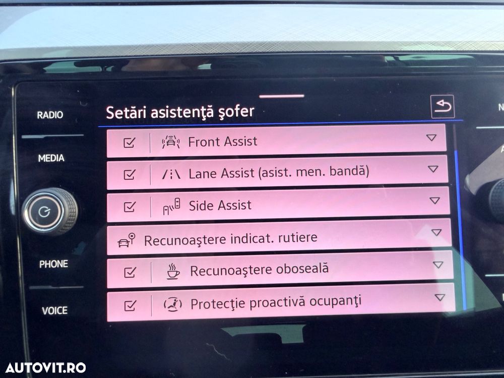 Volkswagen Passat 2.0 TDI DSG Business - 17