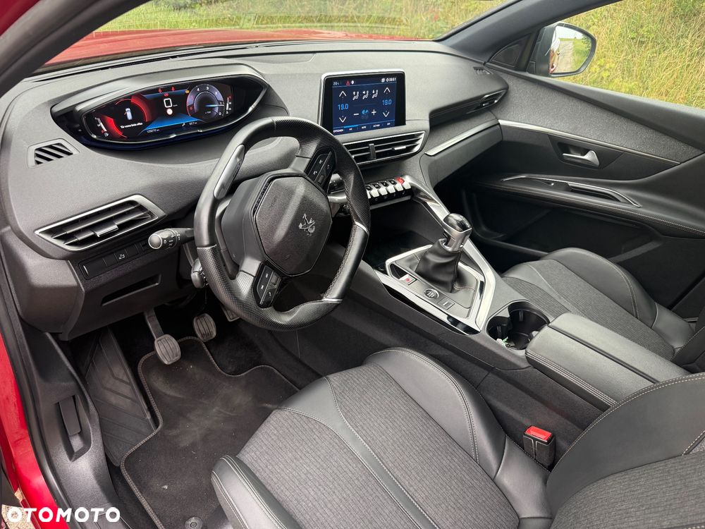 Peugeot 3008 1.5 BlueHDi GT S&S - 18