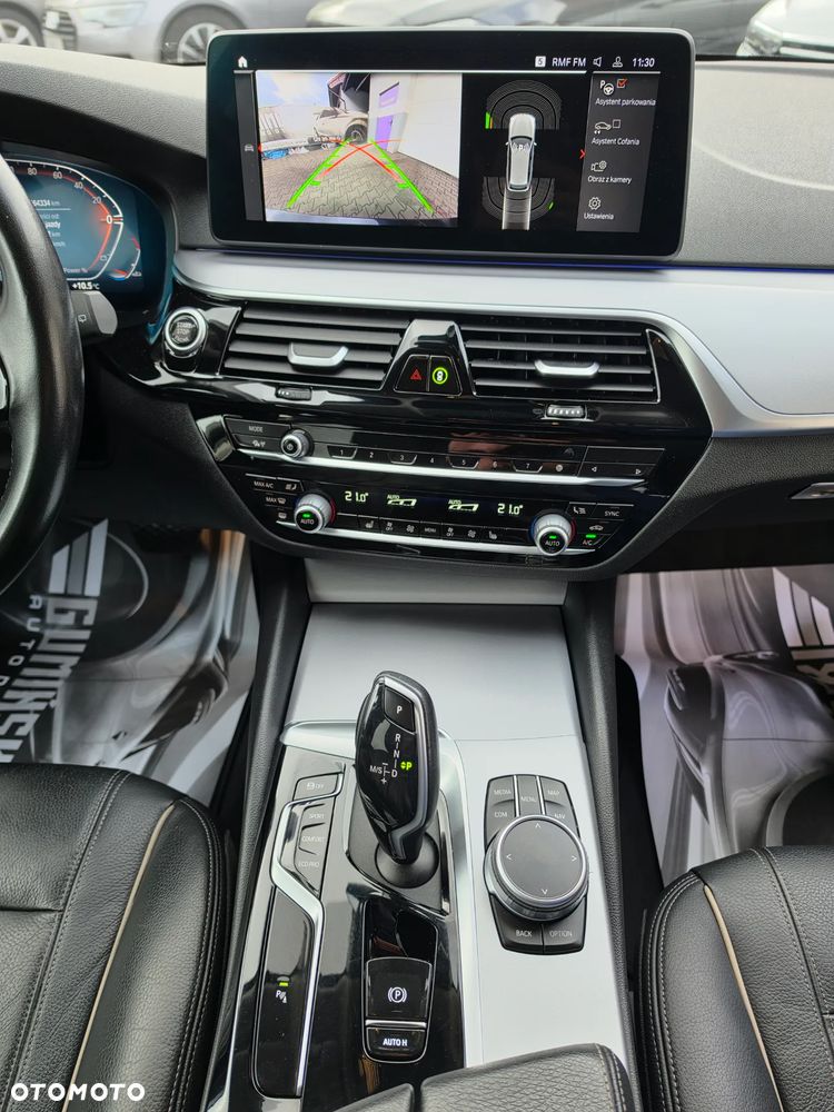 BMW Seria 5 520i mHEV Luxury Line - 25