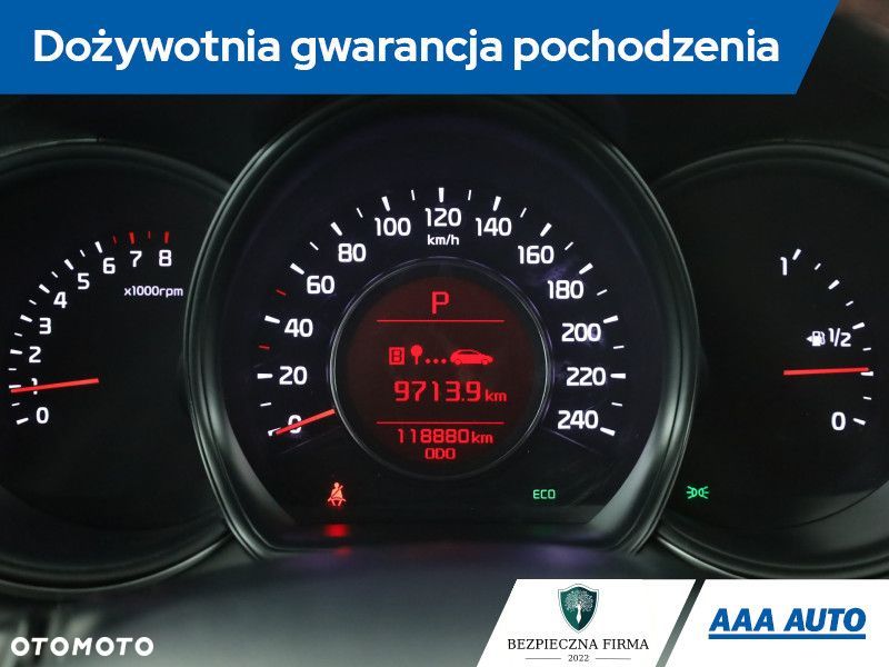 Kia Ceed - 9