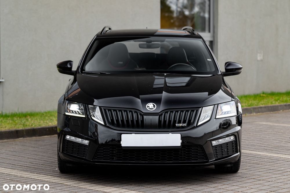 Skoda Octavia 2.0 TDI RS DSG - 7