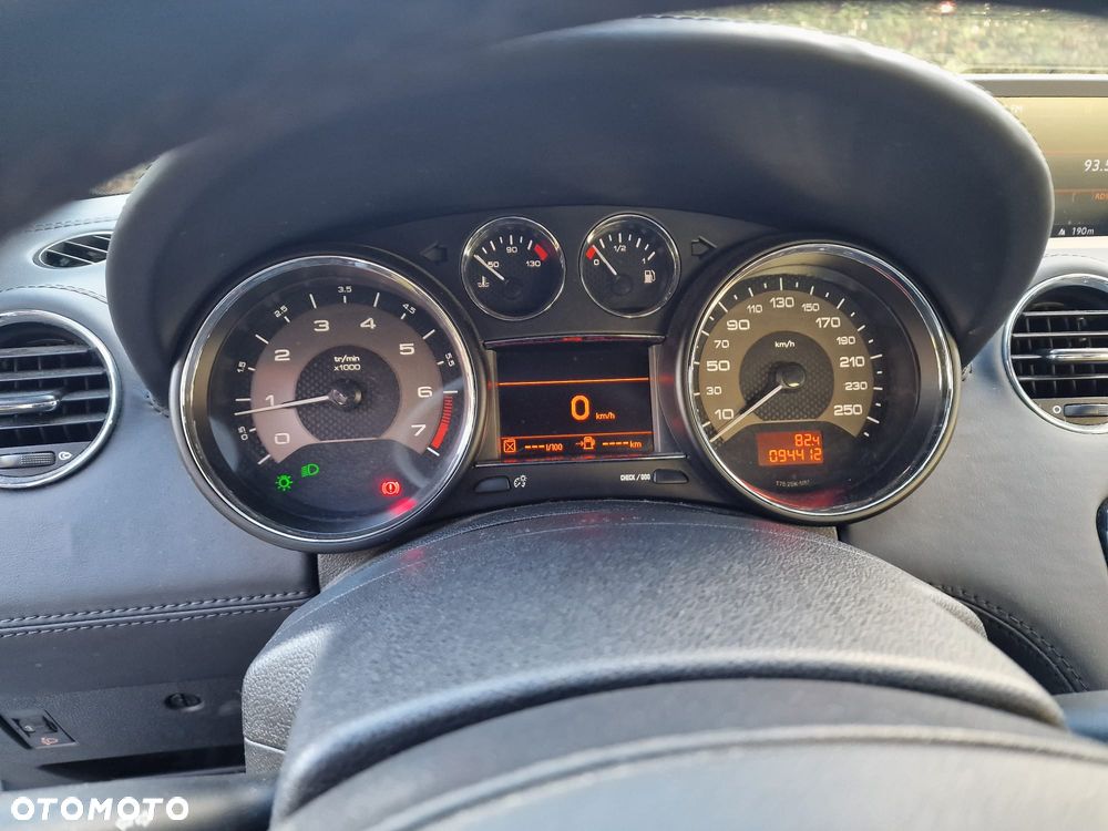 Peugeot RCZ 1.6 200 THP - 12