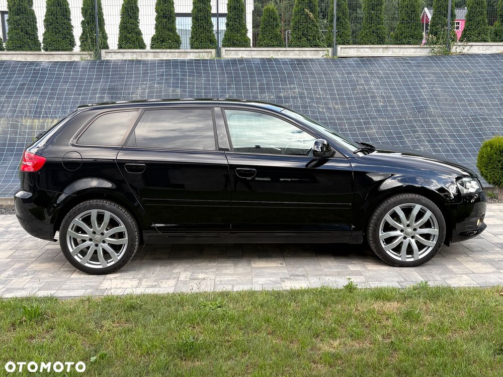 Audi A3 Sportback - 7