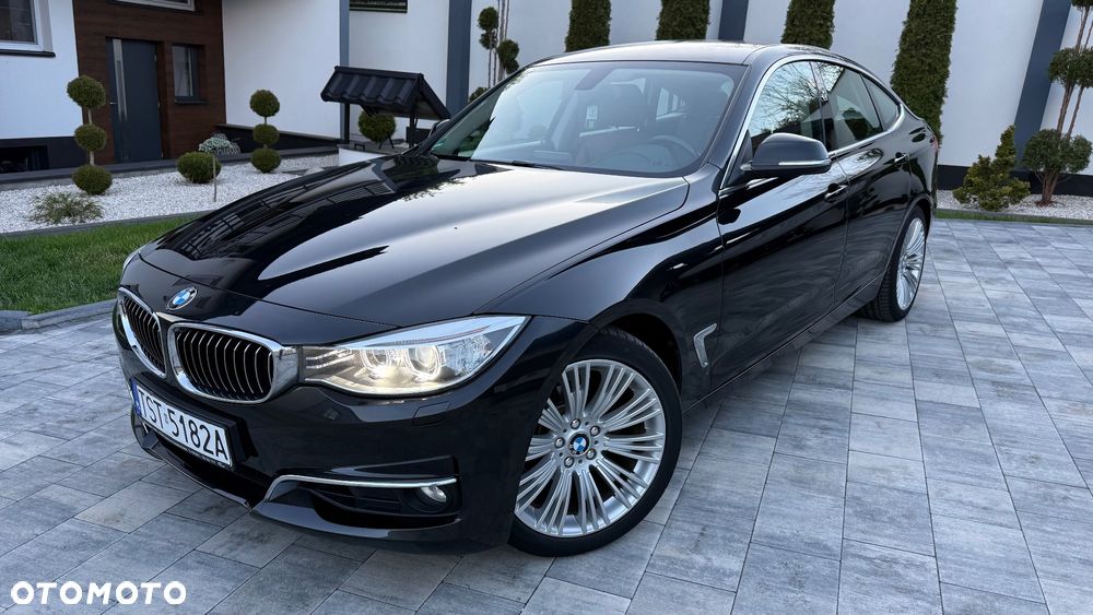 BMW Seria 3 320i Luxury Line - 13