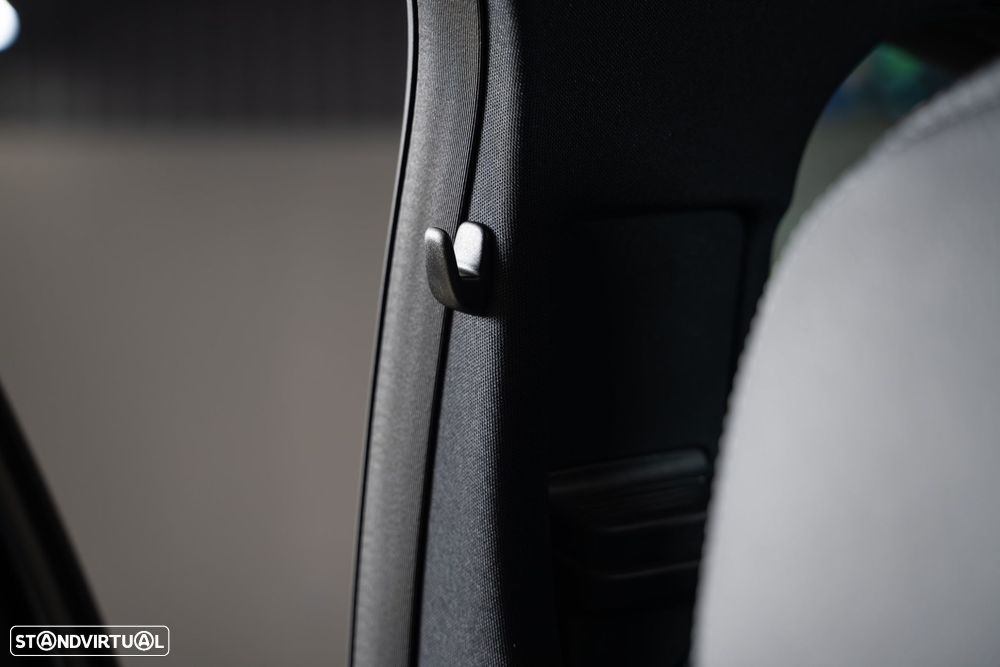 Mercedes-Benz E 300 - 44