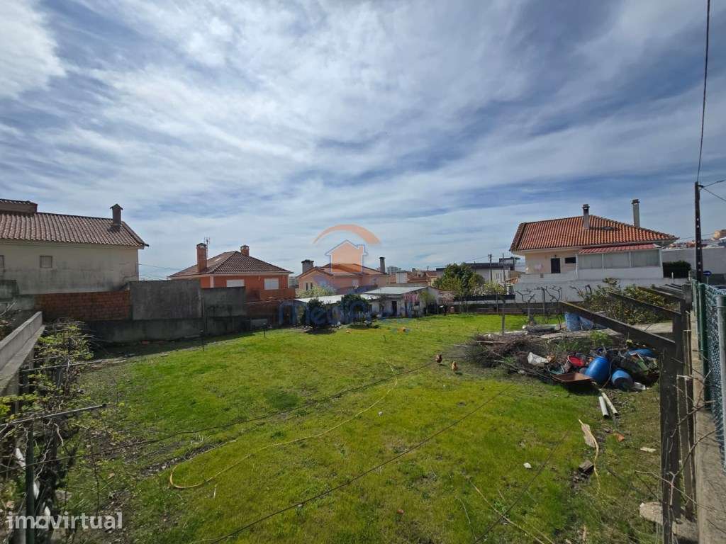 Lote de Terreno 404 m2 p/ Construção de Moradia Isolada | B.º da Pa... - Grande imagem: 4/6
