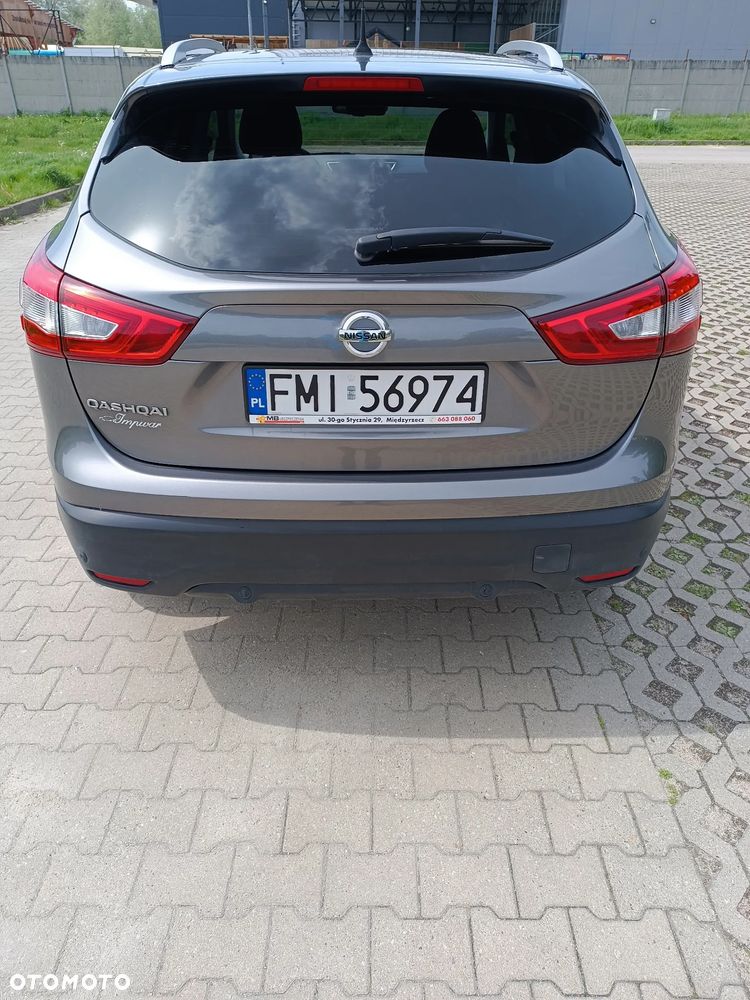 Nissan Qashqai 1.6 DIG-T N-Connecta - 4
