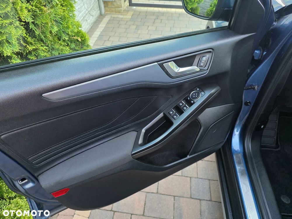 Ford Focus 1.0 EcoBoost Start-Stopp-System ACTIVE STYLE - 16