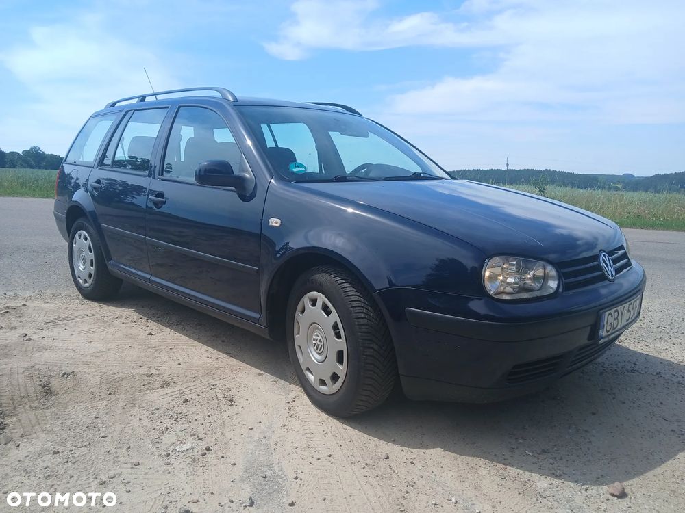 Volkswagen Golf - 26
