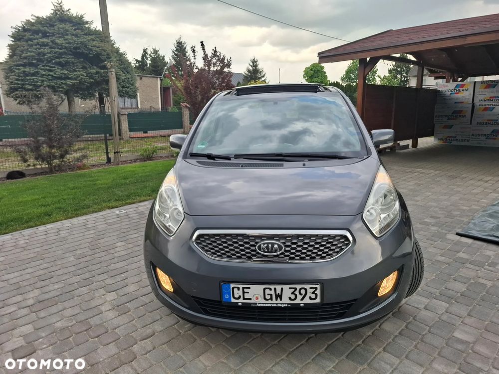 Kia Venga - 21