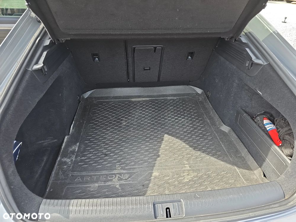 Volkswagen Arteon 2.0 TSI R-Line DSG - 18