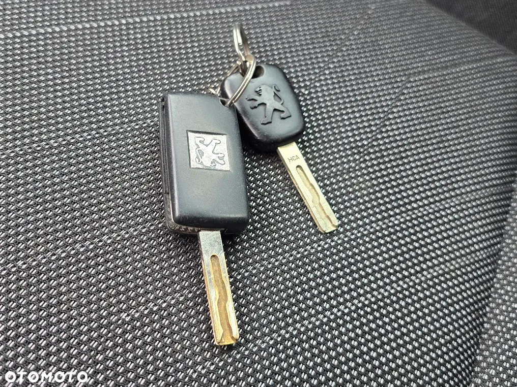 Peugeot 207 1.6 HDi 16V Sporty - 8