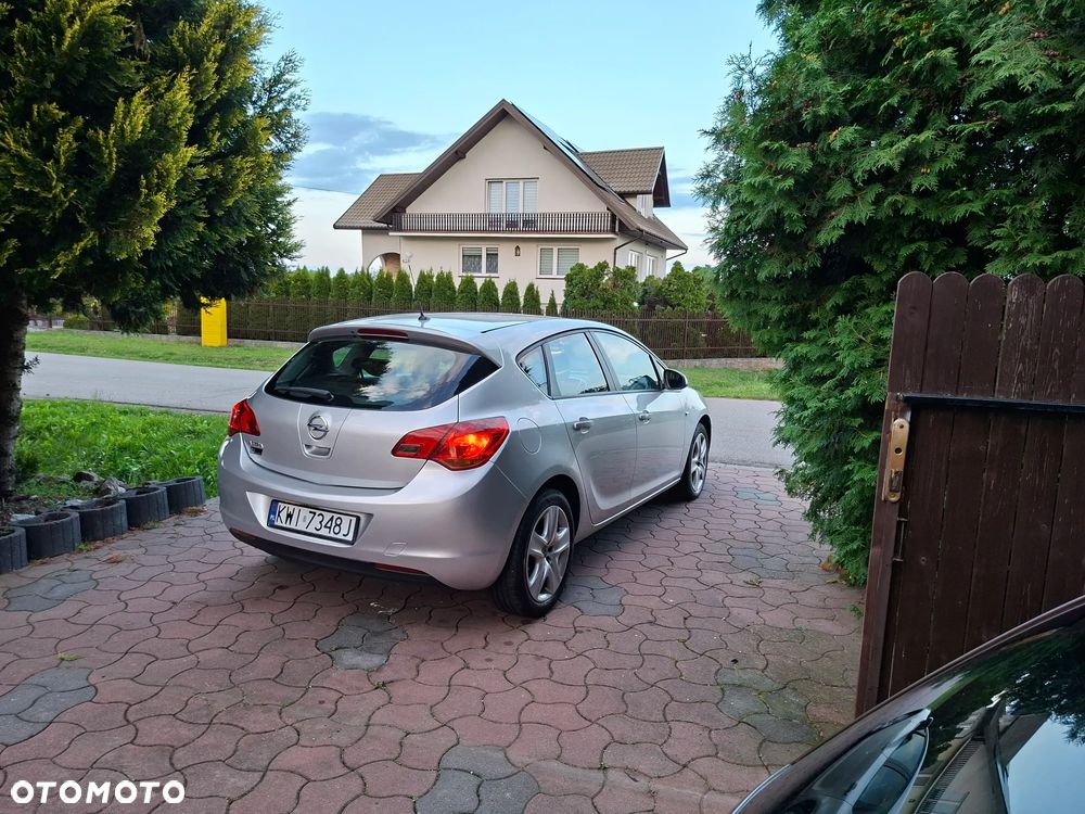 Opel Astra - 13