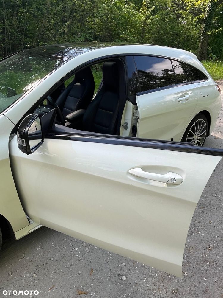 Mercedes-Benz CLA 200 d 7G-DCT AMG Line - 7