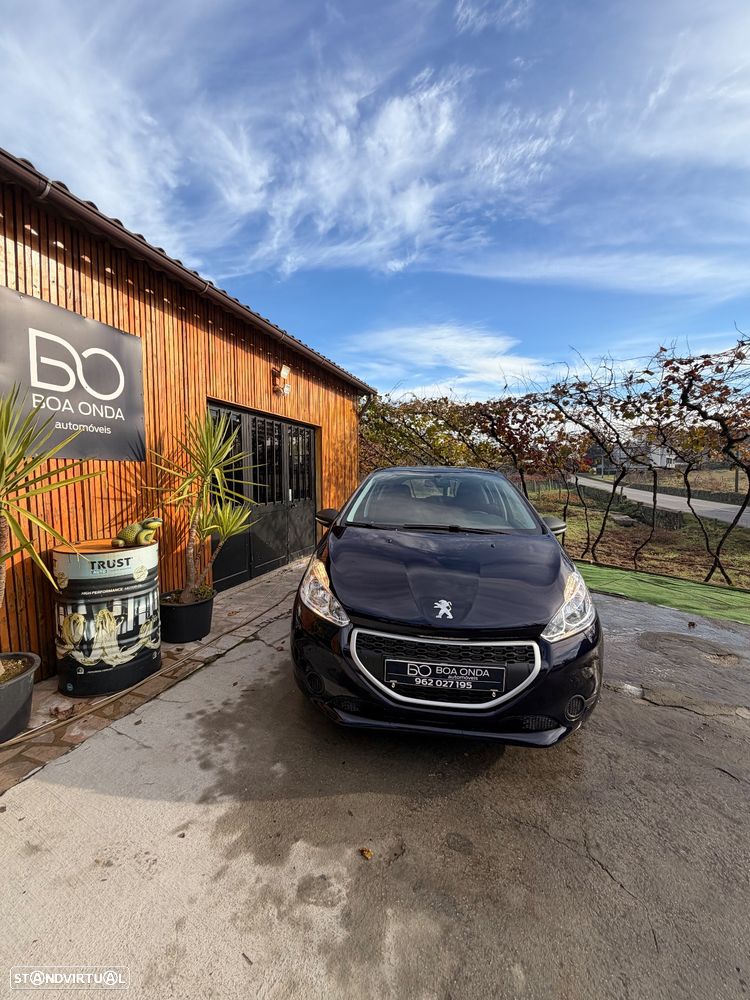Peugeot 208 1.2 VTi SE Style - 10