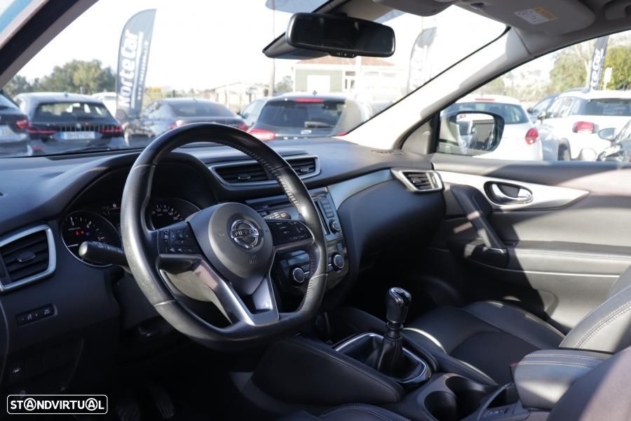 Nissan Qashqai 1.5 dCi N-Connecta 18 - 9
