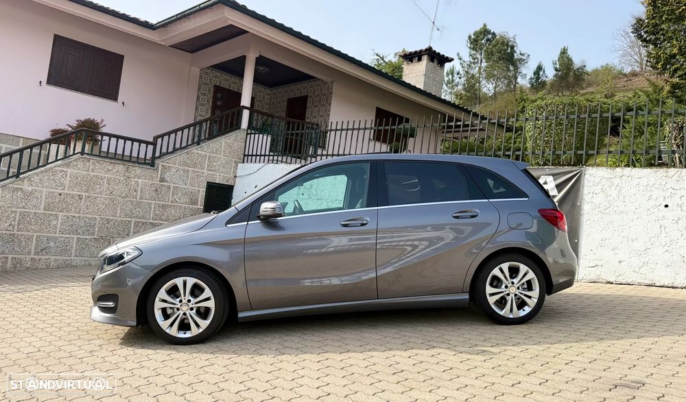 Mercedes-Benz B 180 d Style - 4