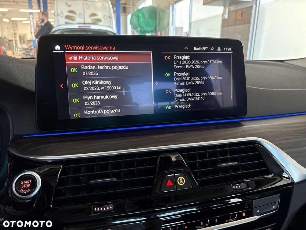 BMW Seria 5 520d mHEV - 25