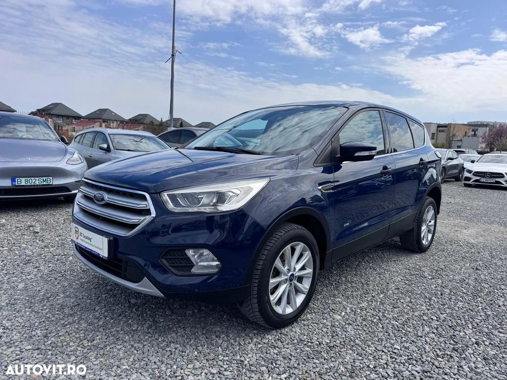 Ford Kuga 1.5 EcoBoost 4x4 Aut. Trend - 1