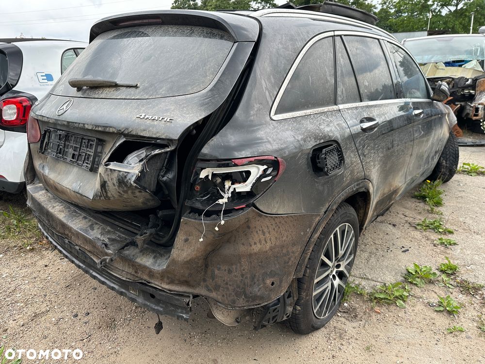 Mercedes GLC 300  4matic 2020r  karoseria dokumenty dowód - 2