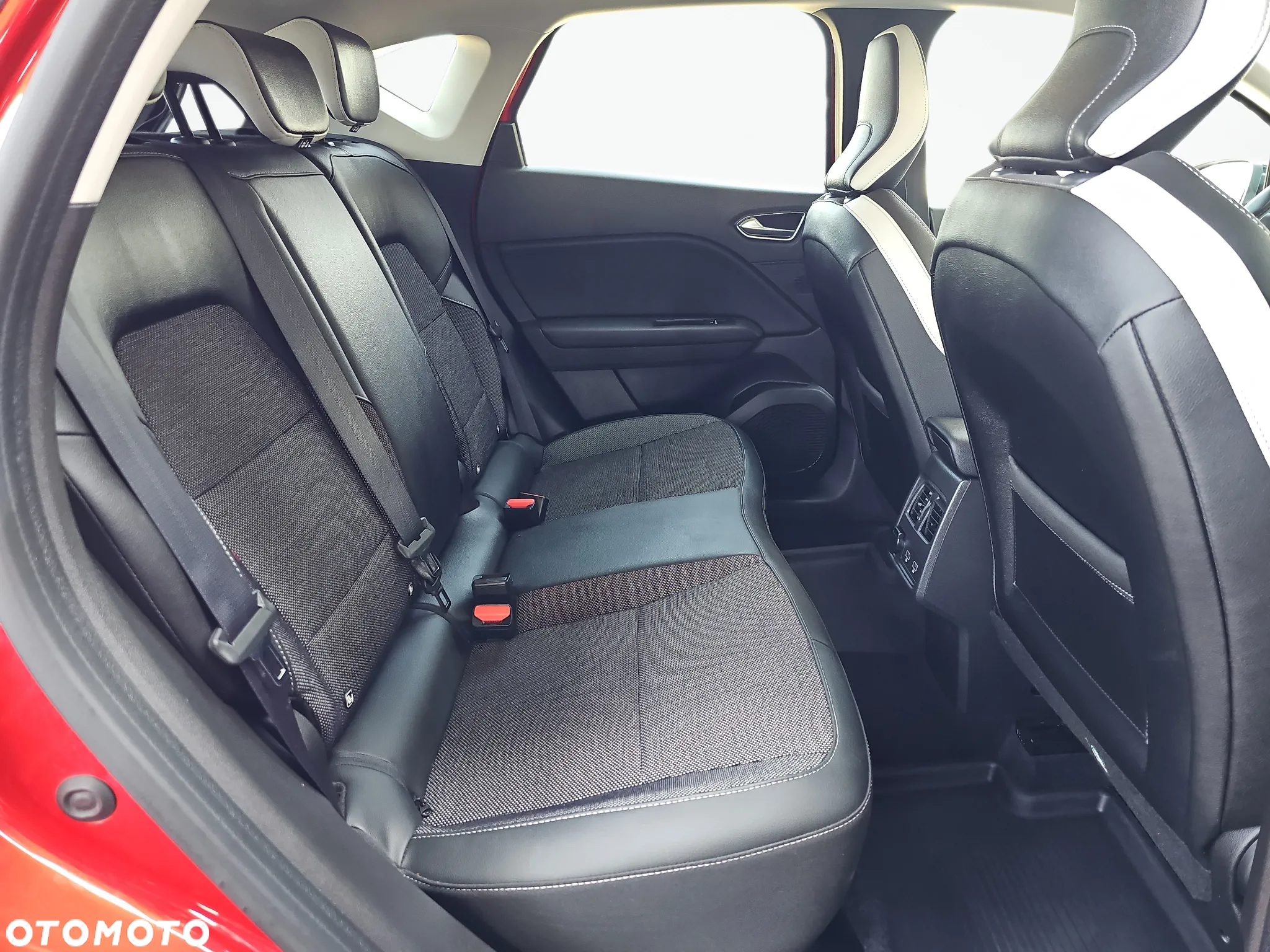 Renault Captur 1.0 TCe Intens - 15