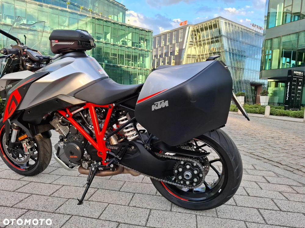 KTM Super Duke - 11