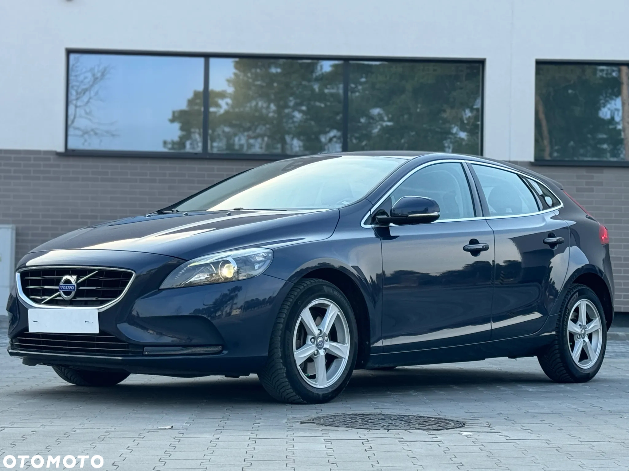 Volvo V40 D4 RDesign - 14