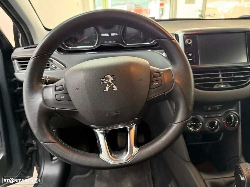 Peugeot 208 1.4 HDi Active - 11