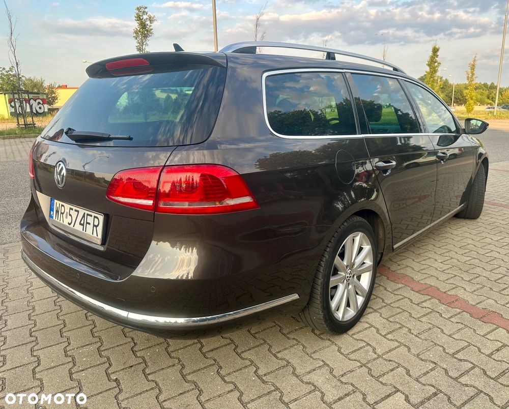 Volkswagen Passat Variant 2.0 TDI BlueMotion Technology Highline - 4