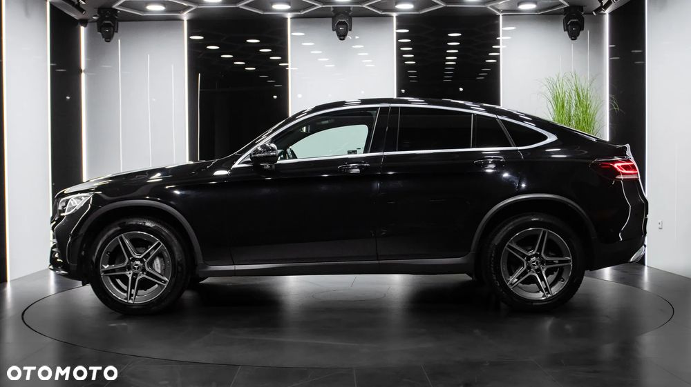 Mercedes-Benz GLC 300 e 4-Matic AMG Line - 4