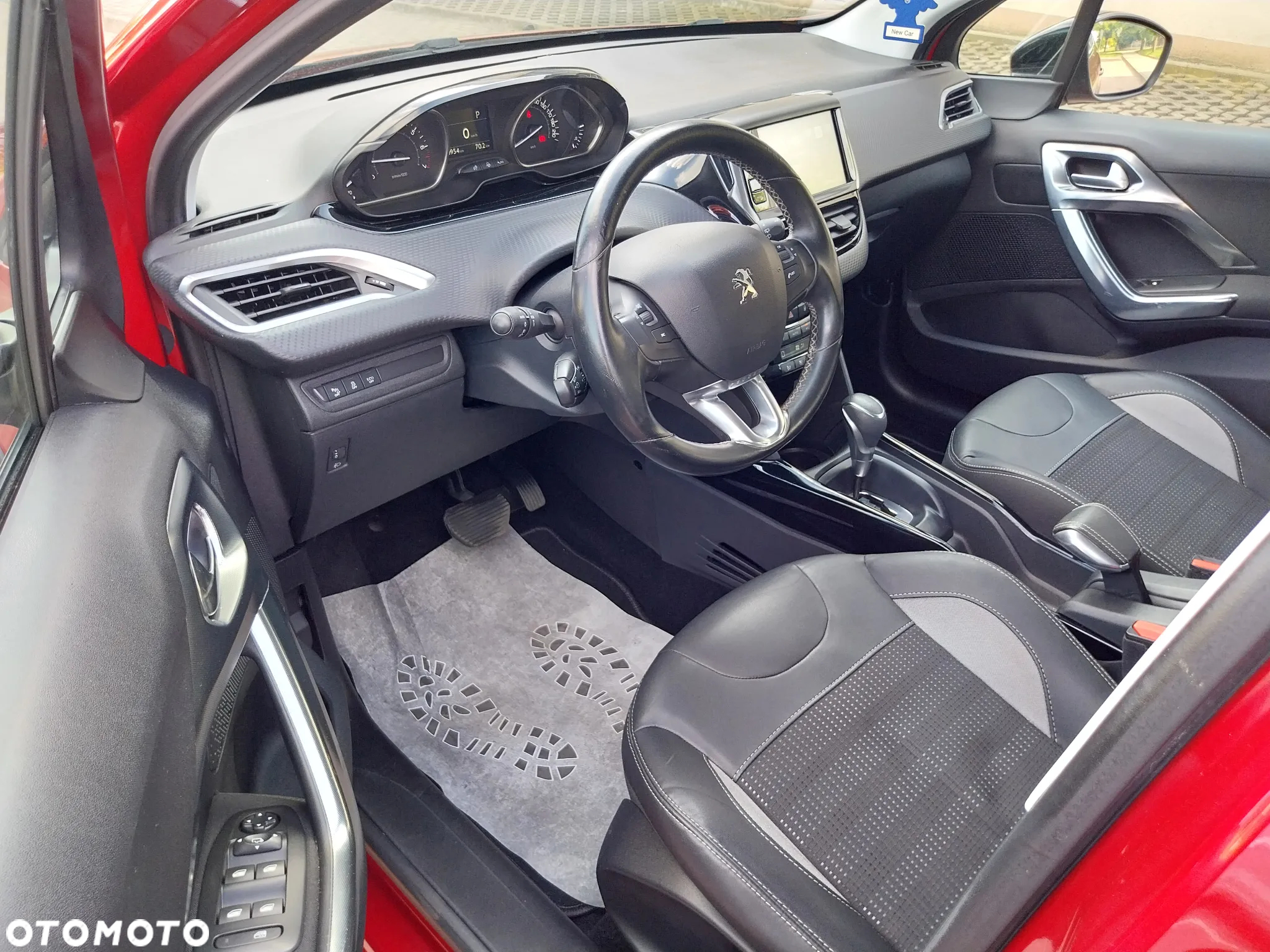 Peugeot 2008 - 10