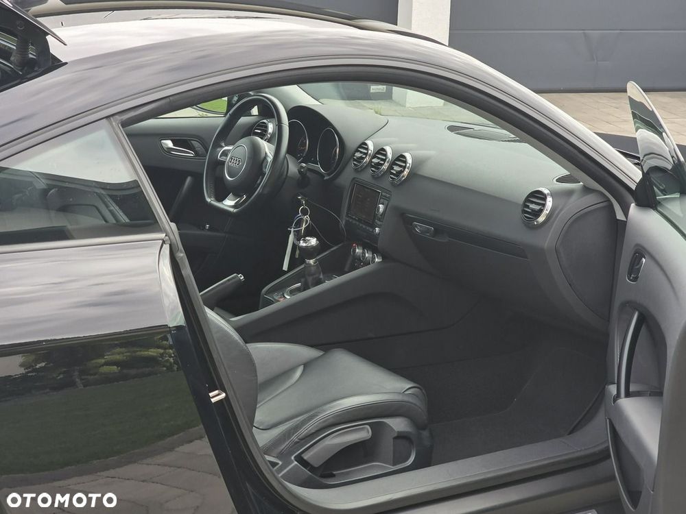 Audi TT Coupé - 6