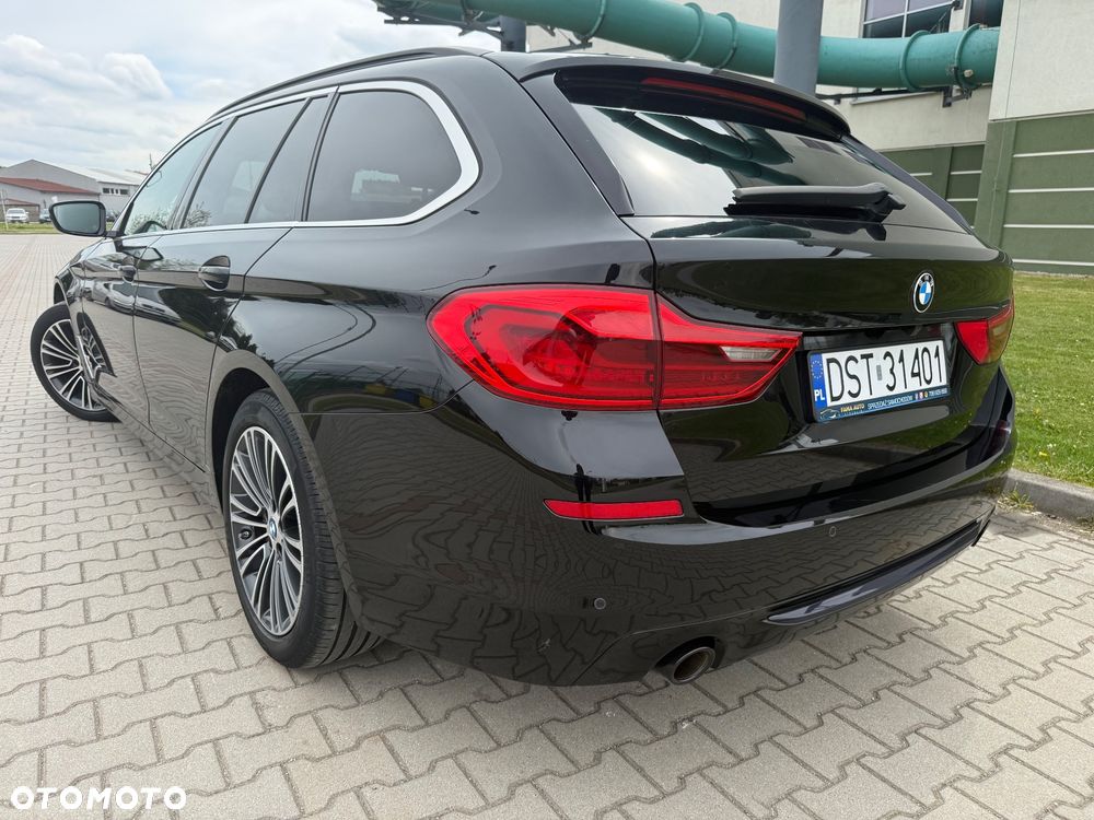 BMW Seria 5 520d Sport Line sport - 3