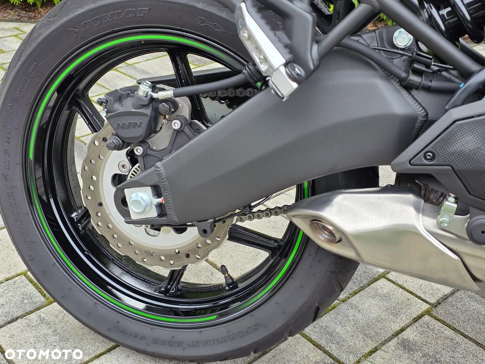 Kawasaki Versys 650 - 10