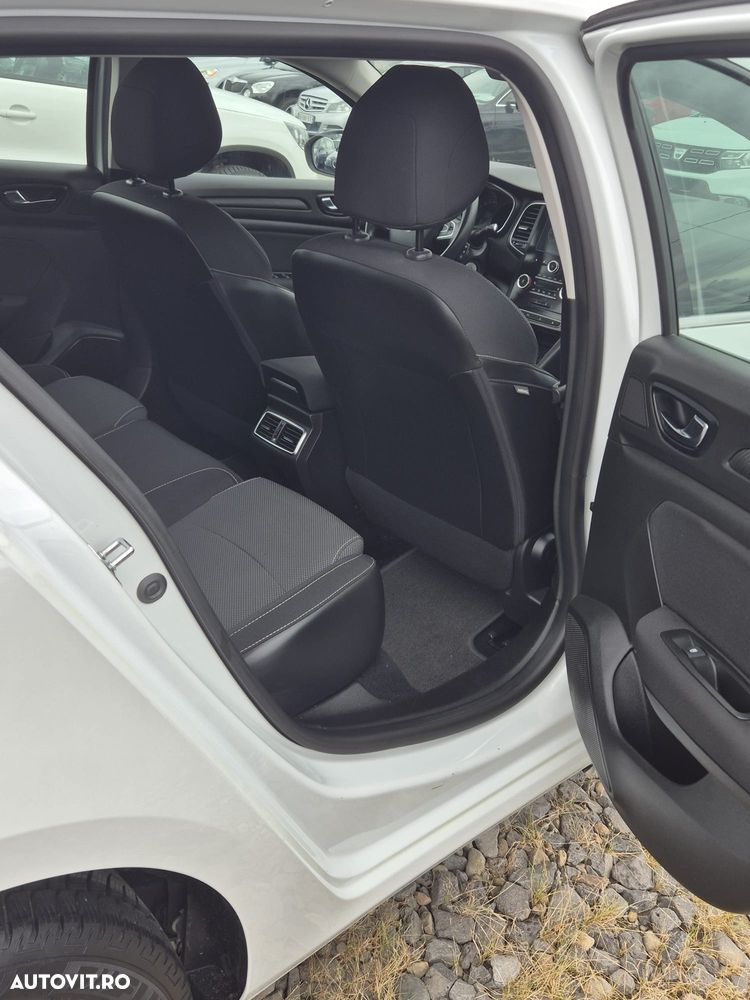 Renault Megane - 9