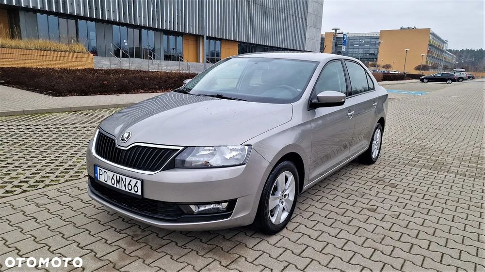 Skoda RAPID Spb 1.0 TSI Style - 4