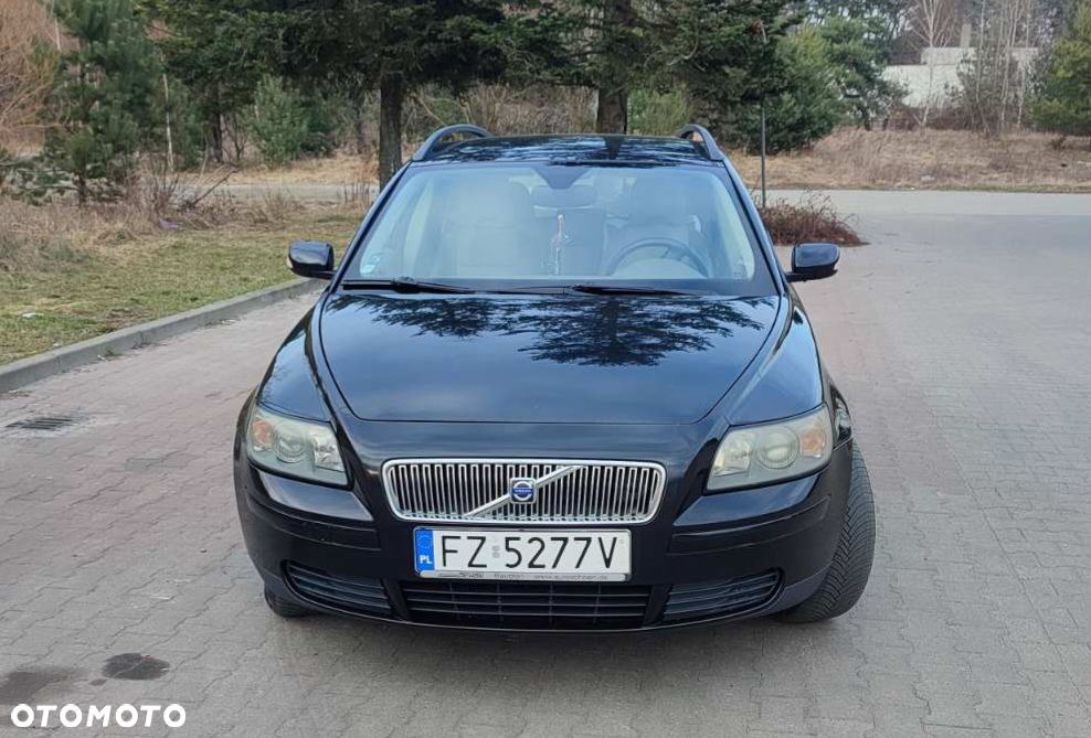Volvo V50 2006 photo 2