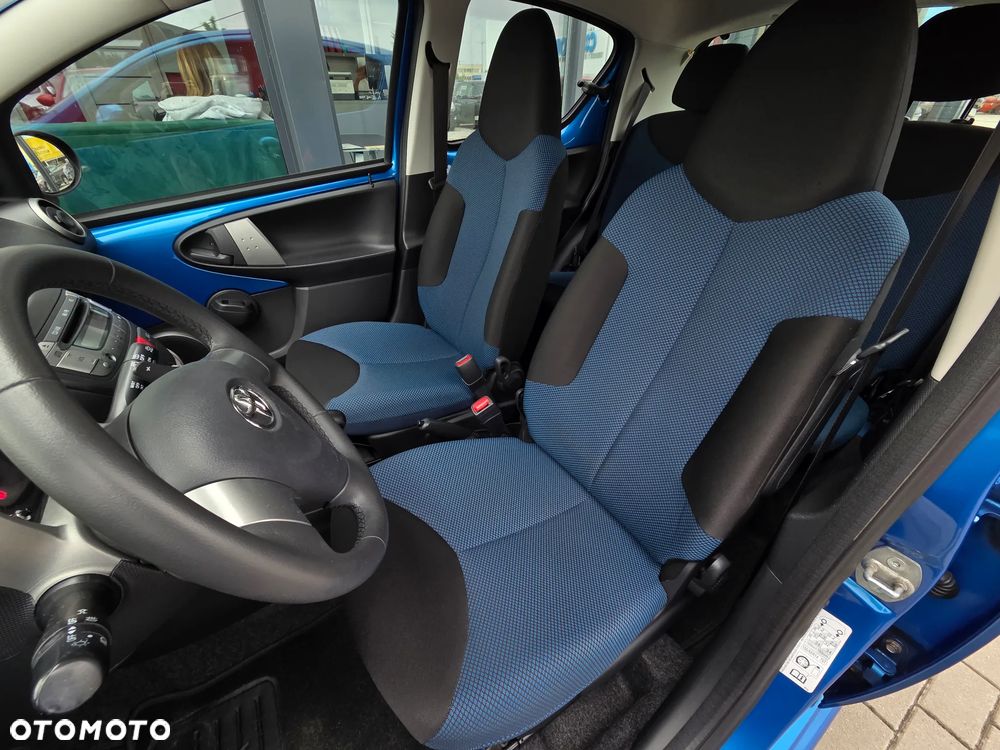 Toyota Aygo Multi Mode CoolBlue - 25