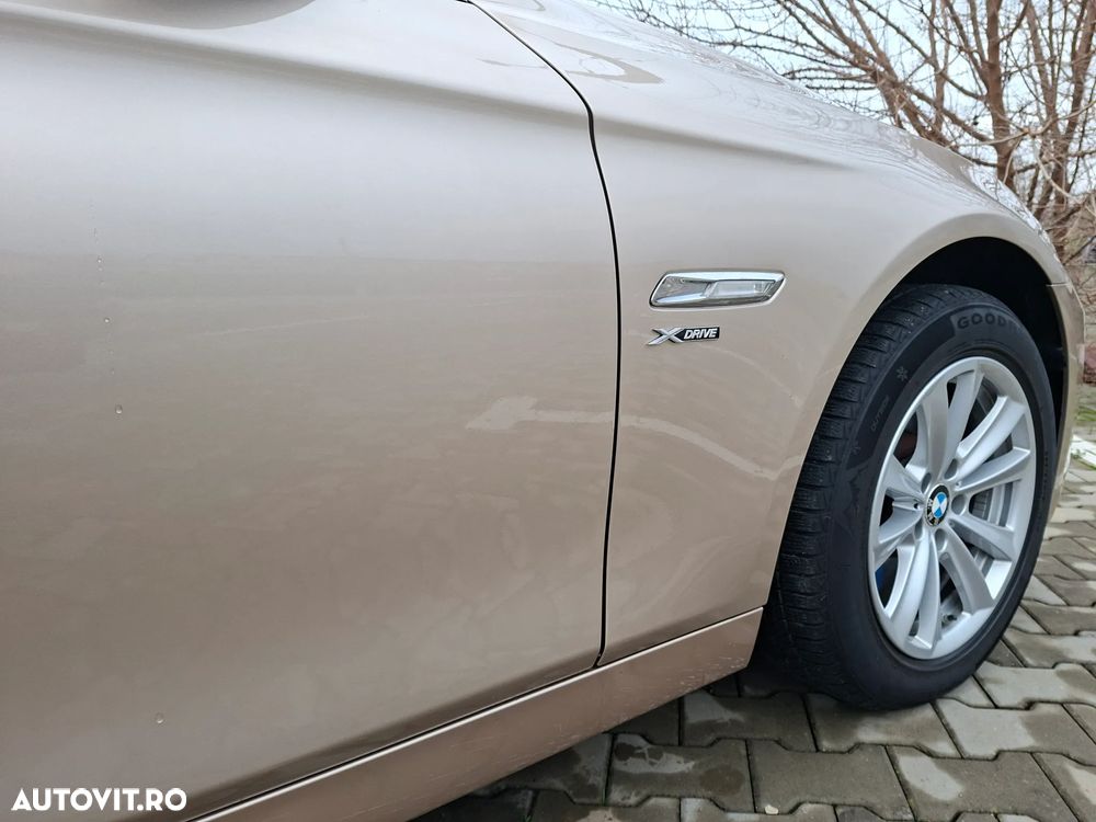 BMW Seria 5 525d xDrive AT - 8