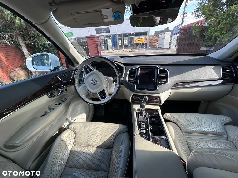 Volvo XC 90 D5 AWD R-Design - 5