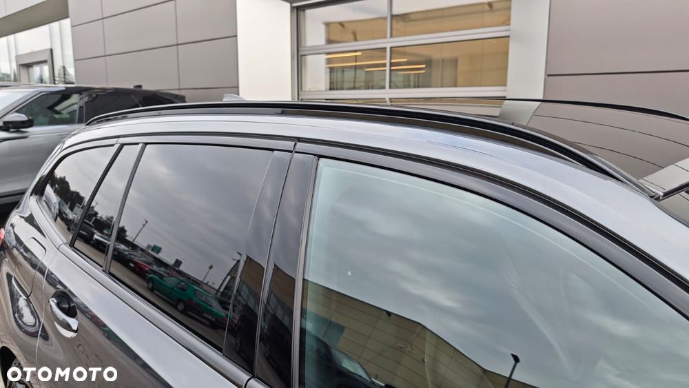 BMW Seria 3 320d xDrive Edition M Sport Shadow - 18