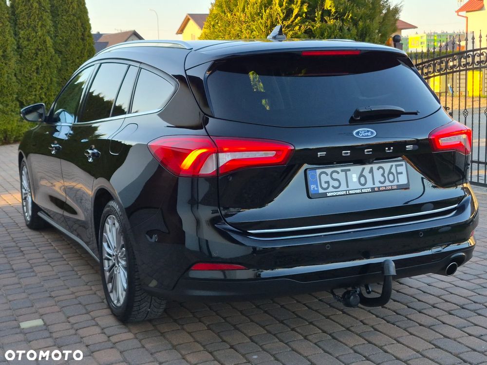 Ford Focus - 35