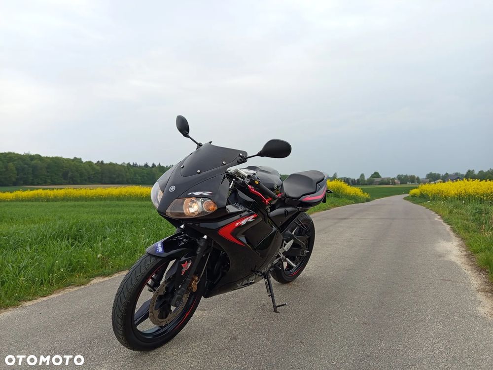 Yamaha TZR - 10